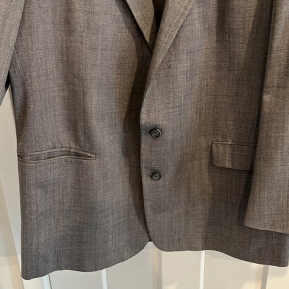 Bret Lawrence 2 button Suit Jacket - Picture 4 of 6